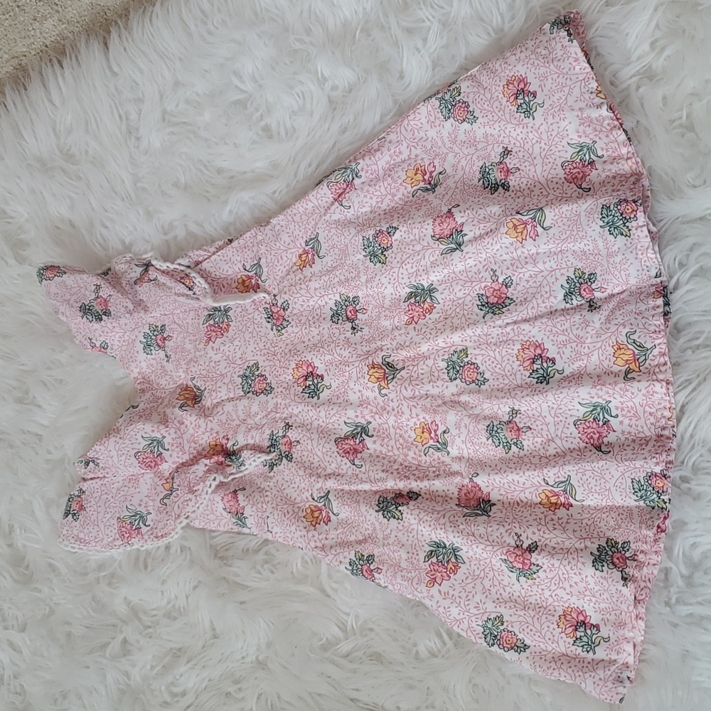 Girls used Janie and Jack dress size 4.